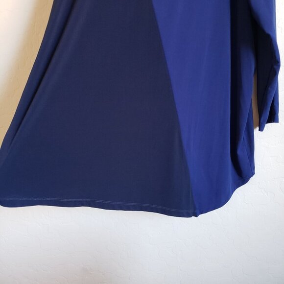 Susan Graver Liquid Knit Asymmetric Hem Tunic Top Two Tone Blue Size Women's 2X - Picture 6 of 9
